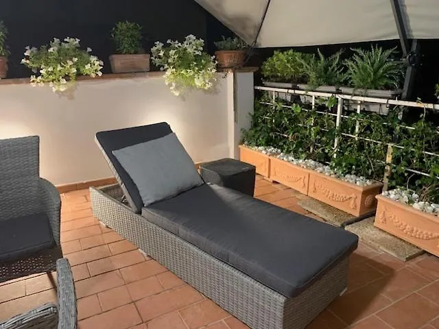 Appartamento La Terrazza Del Duomo A Pistoia Italia
